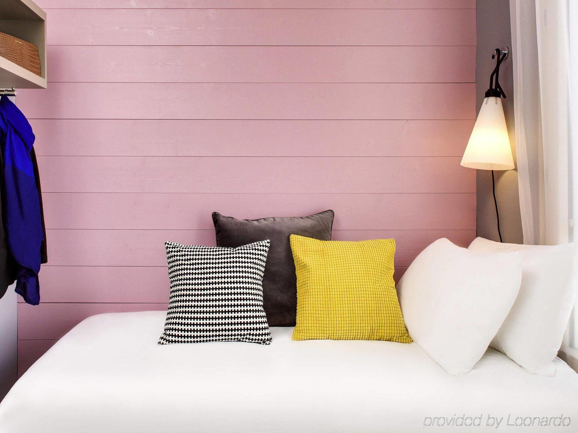 Hotel Ibis Styles Roanne Centre Gare Exterior foto